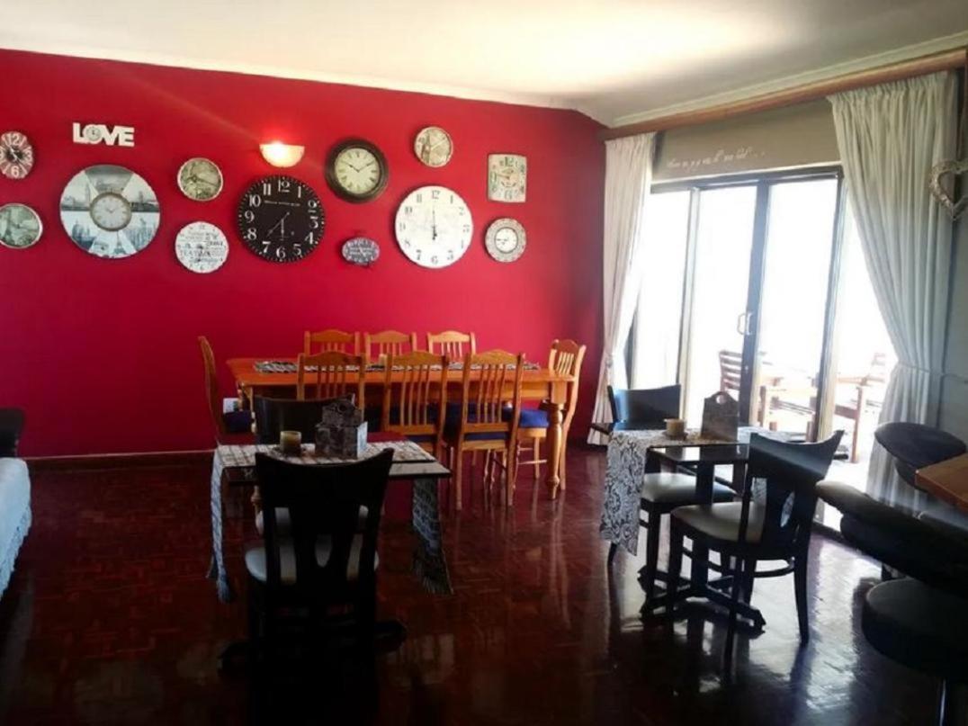 12 On Beach Guest House Saldanha Bay Exterior foto